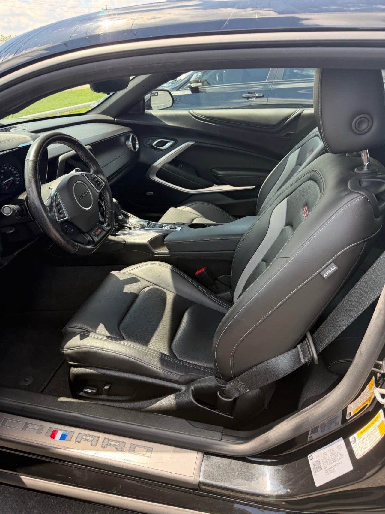 ChevroletCamaro2022 - Image 4