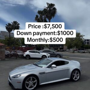 AstonMartin Vantage V8Coupe SilverCar