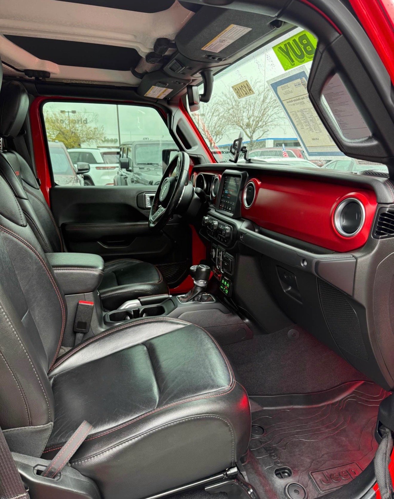 2021 Jeep Gladiator Rubicon Crew Cab 4WD! - Image 12