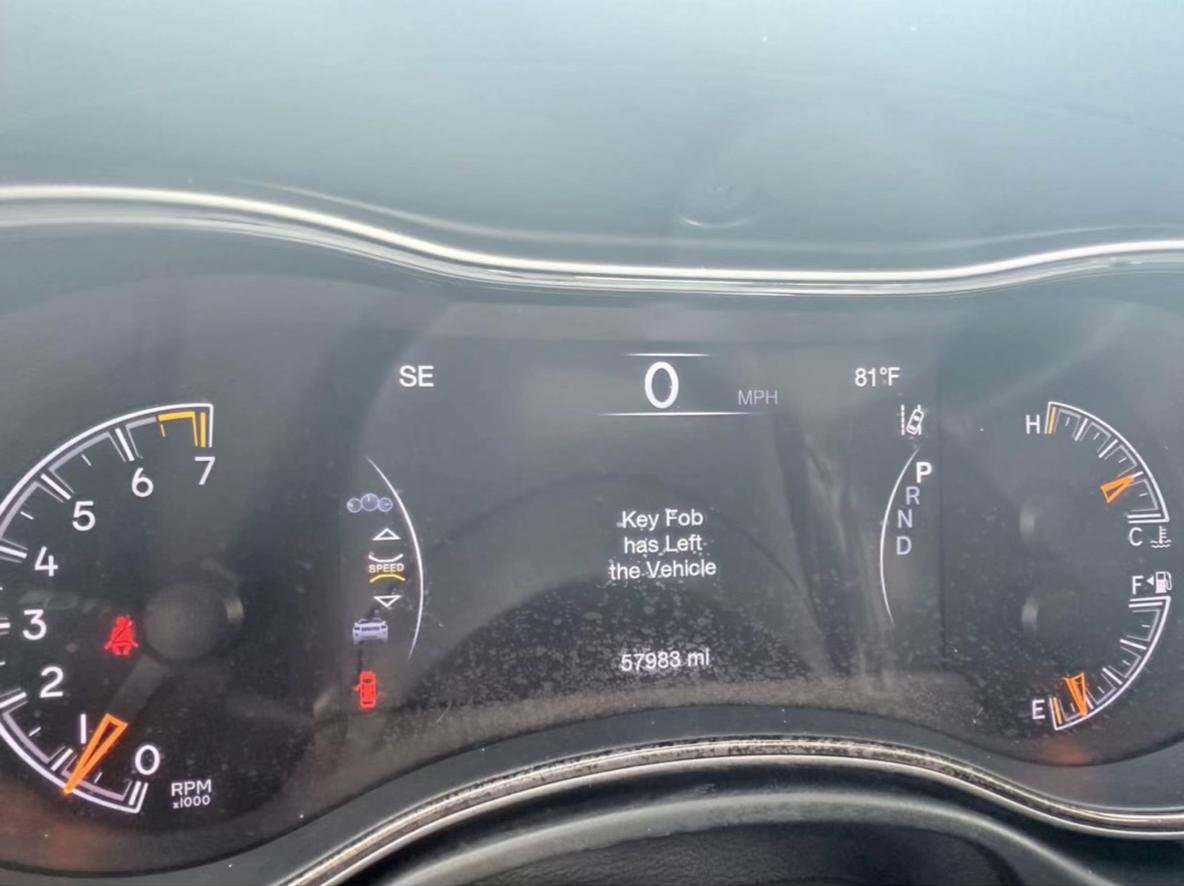 2021 Jeep Grand Cherokee High Altitude – Luxury & Capability 🔥 - Image 7