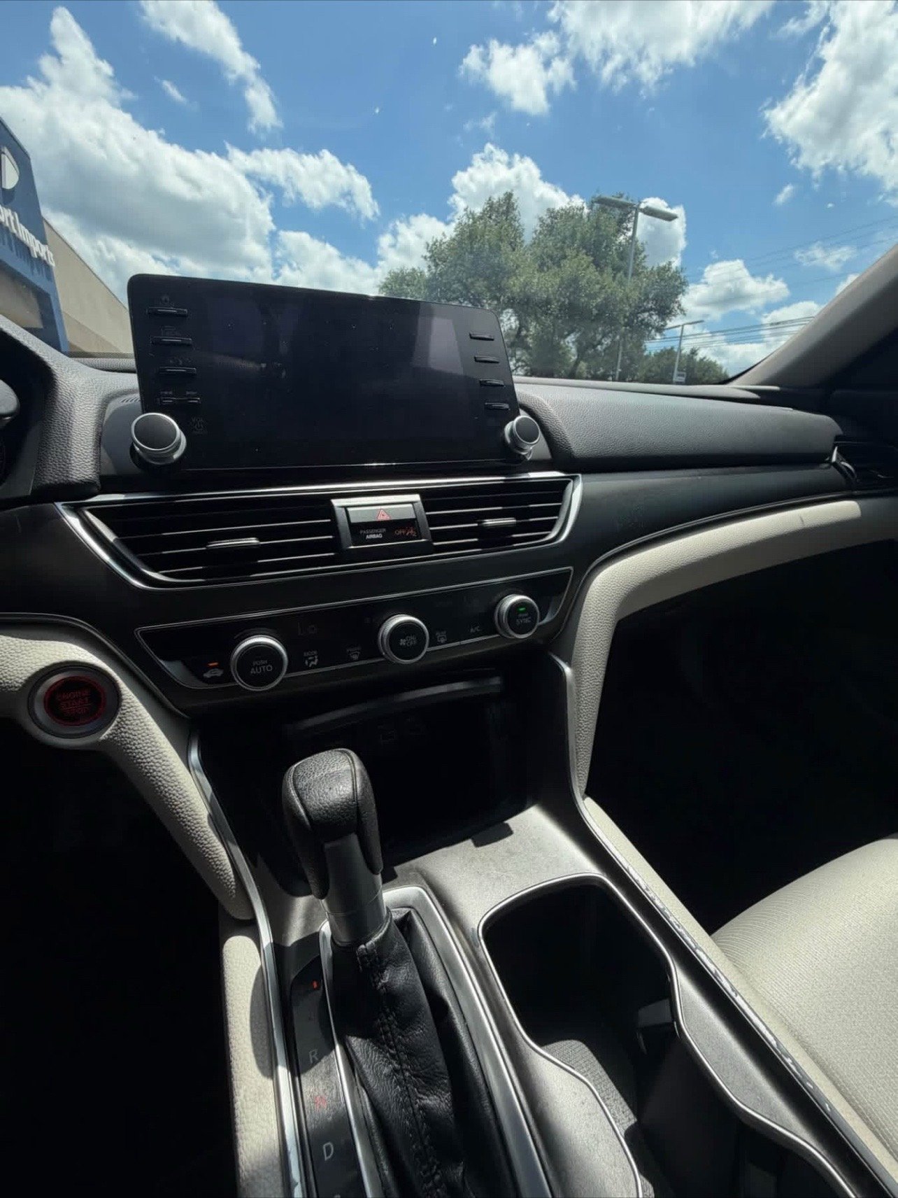2021 Honda Accord LX - Image 4