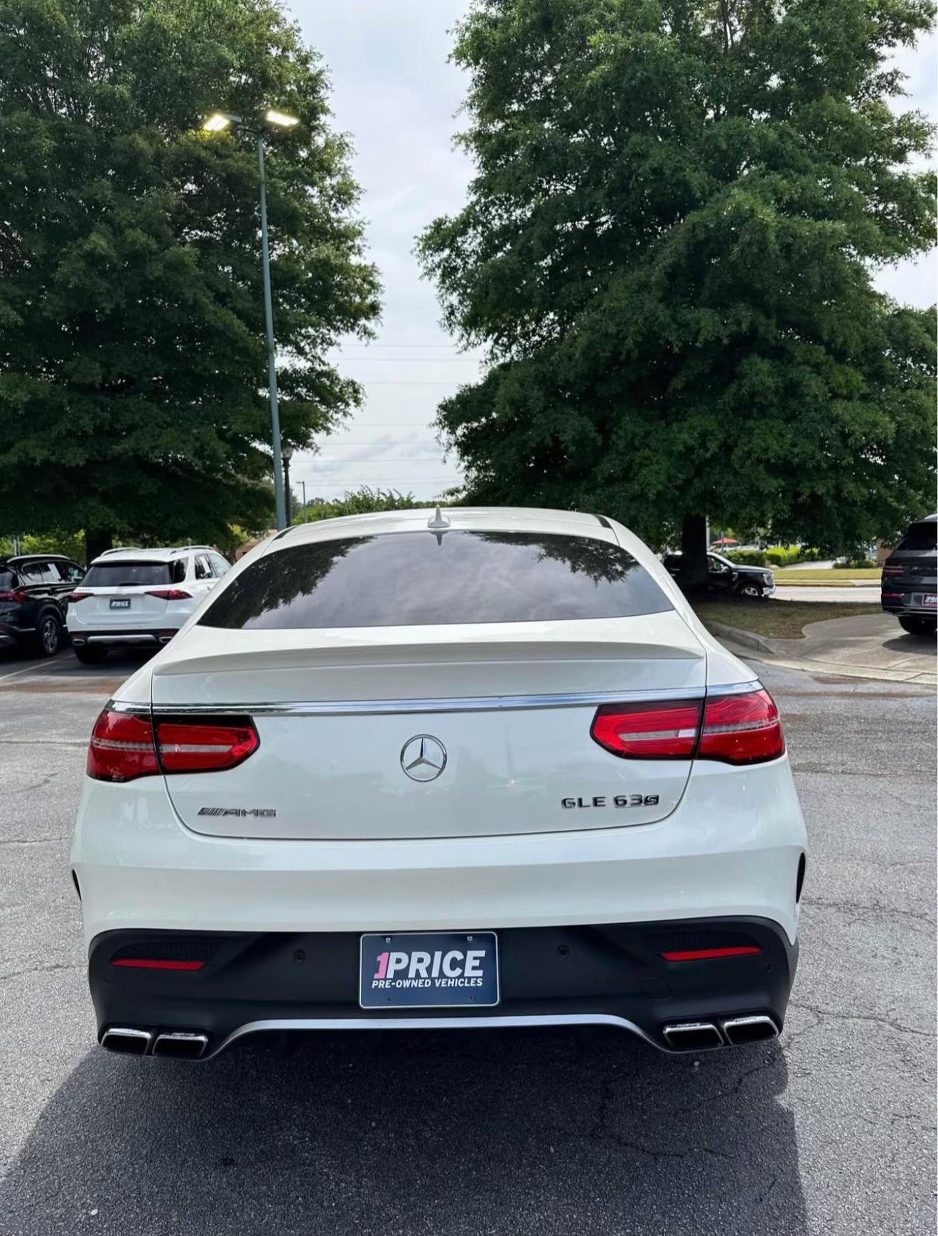 2017 Mercedes-Benz GLE AMG - Image 12
