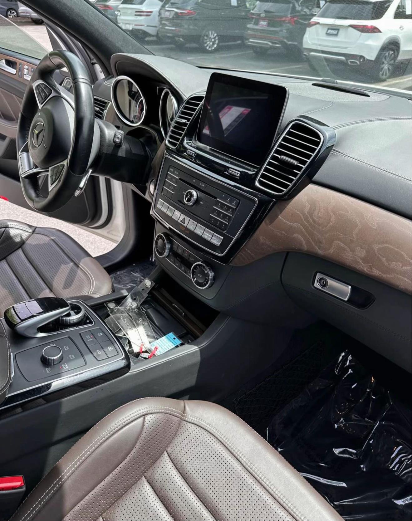 2017 Mercedes-Benz GLE AMG - Image 2