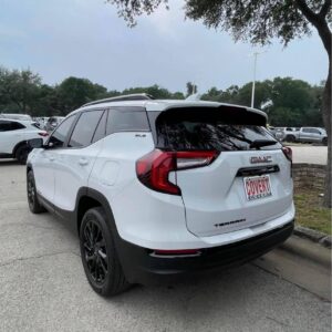 Alternative view of GMC2024Terrain