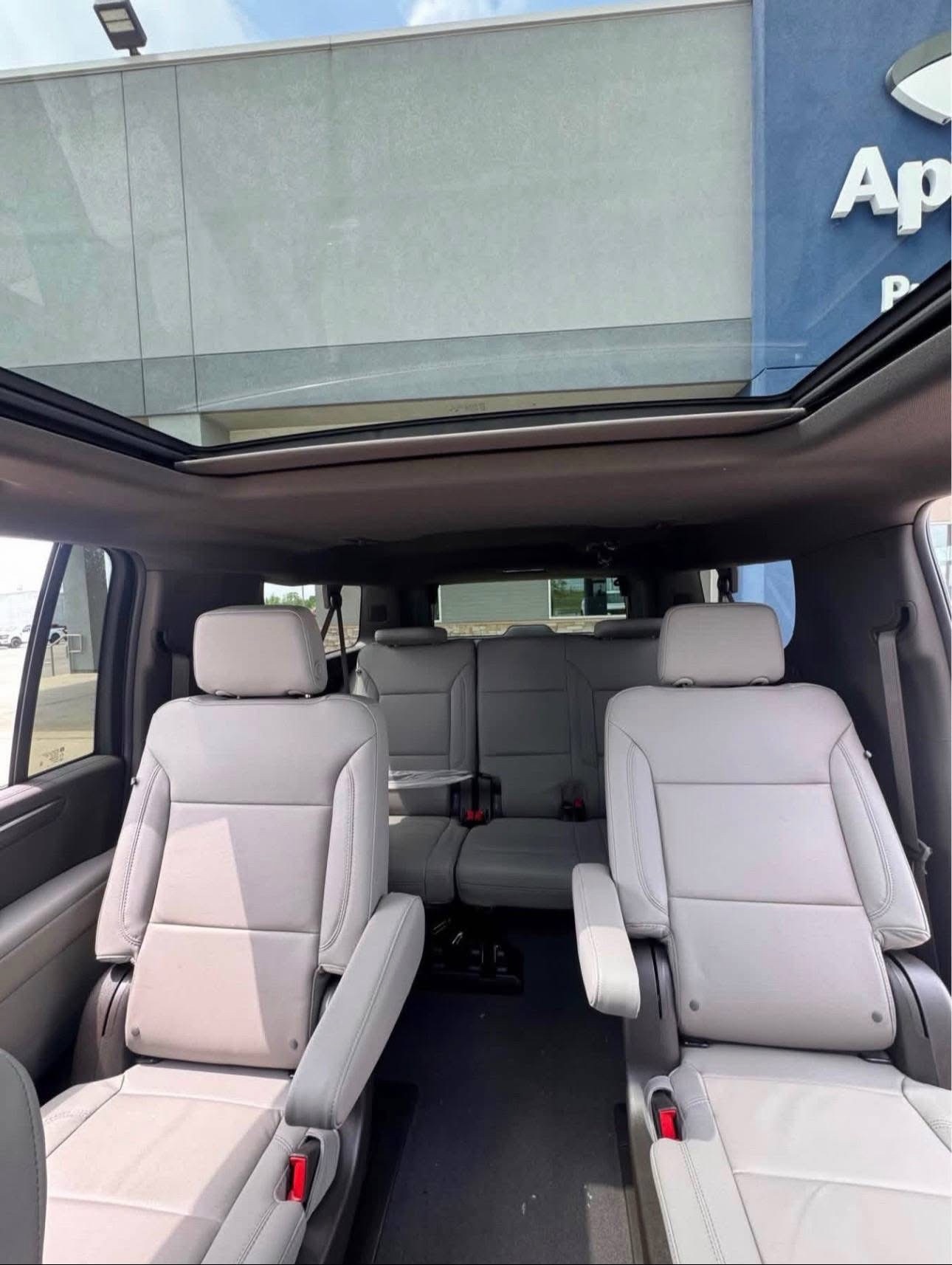 2026 Chevrolet Suburban · Z71 Sport Utility 4D - Image 5