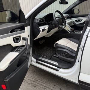 Alternative view of 2022 Lamborghini